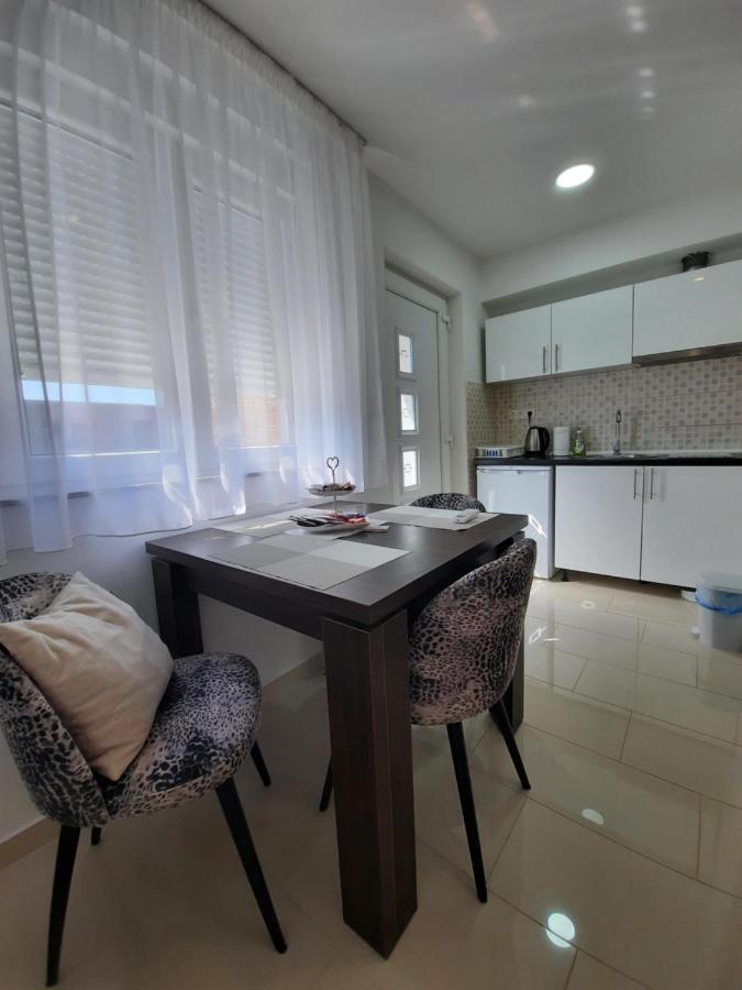 Apartmani Perla نيوم المظهر الخارجي الصورة